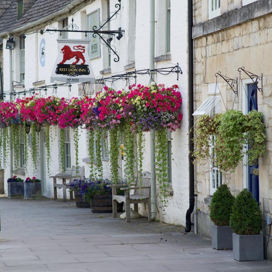 The Red Lion Cricklade Exterior foto